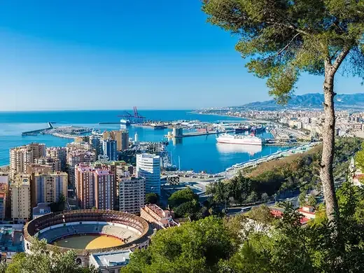 Visita guiada en taxi a Málaga capital